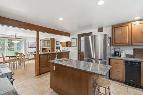 171 Dow Road Bow NH 03304