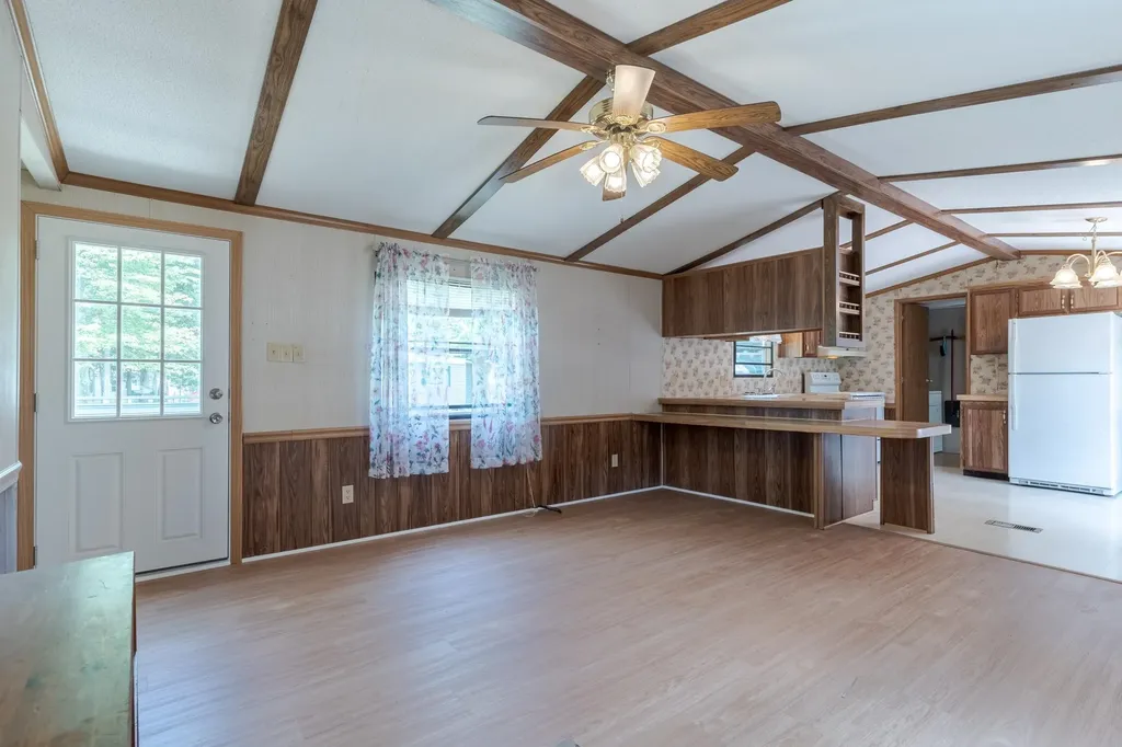 72 Royalcrest Park Rochester NH 03867