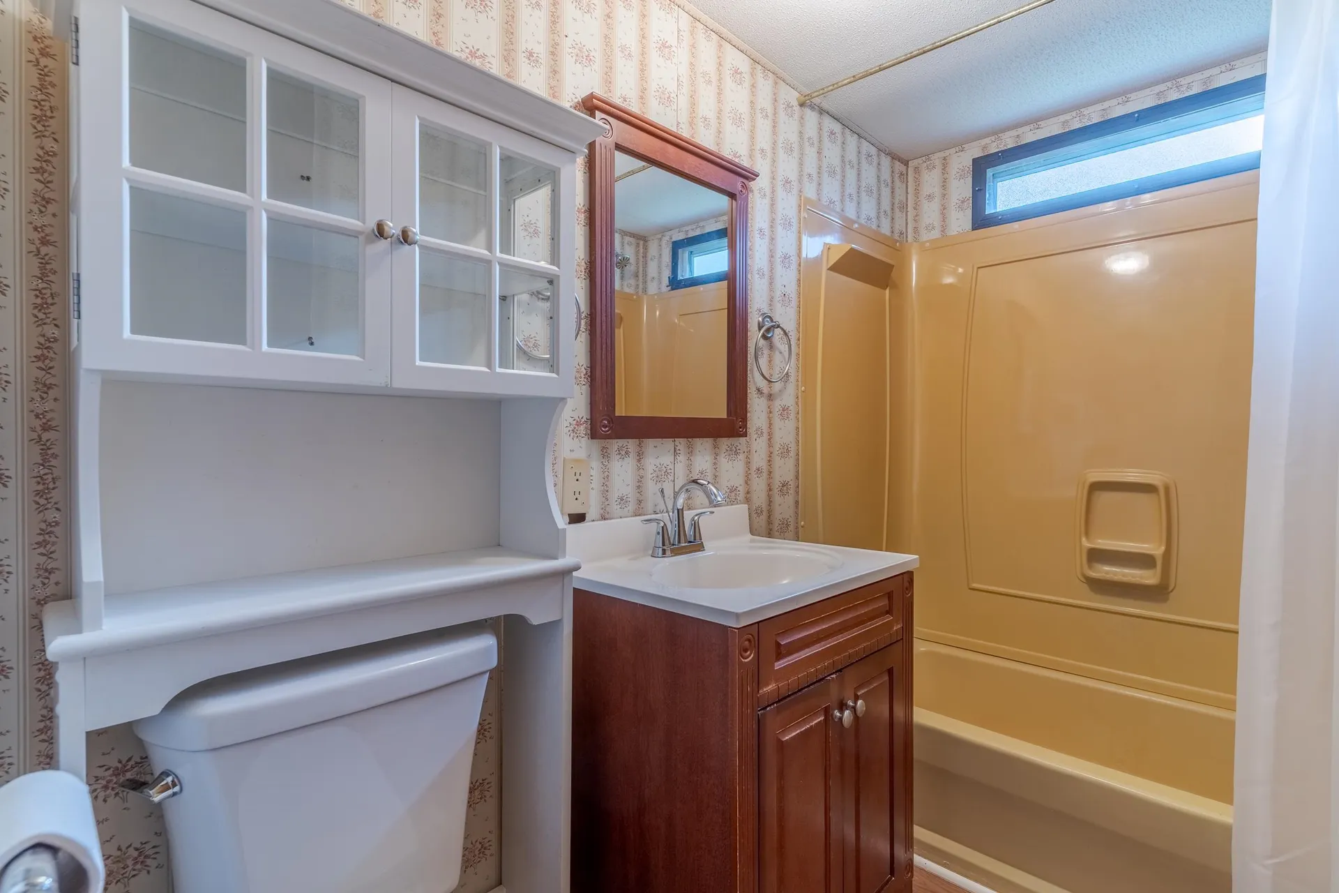 72 Royalcrest Park Rochester NH 03867