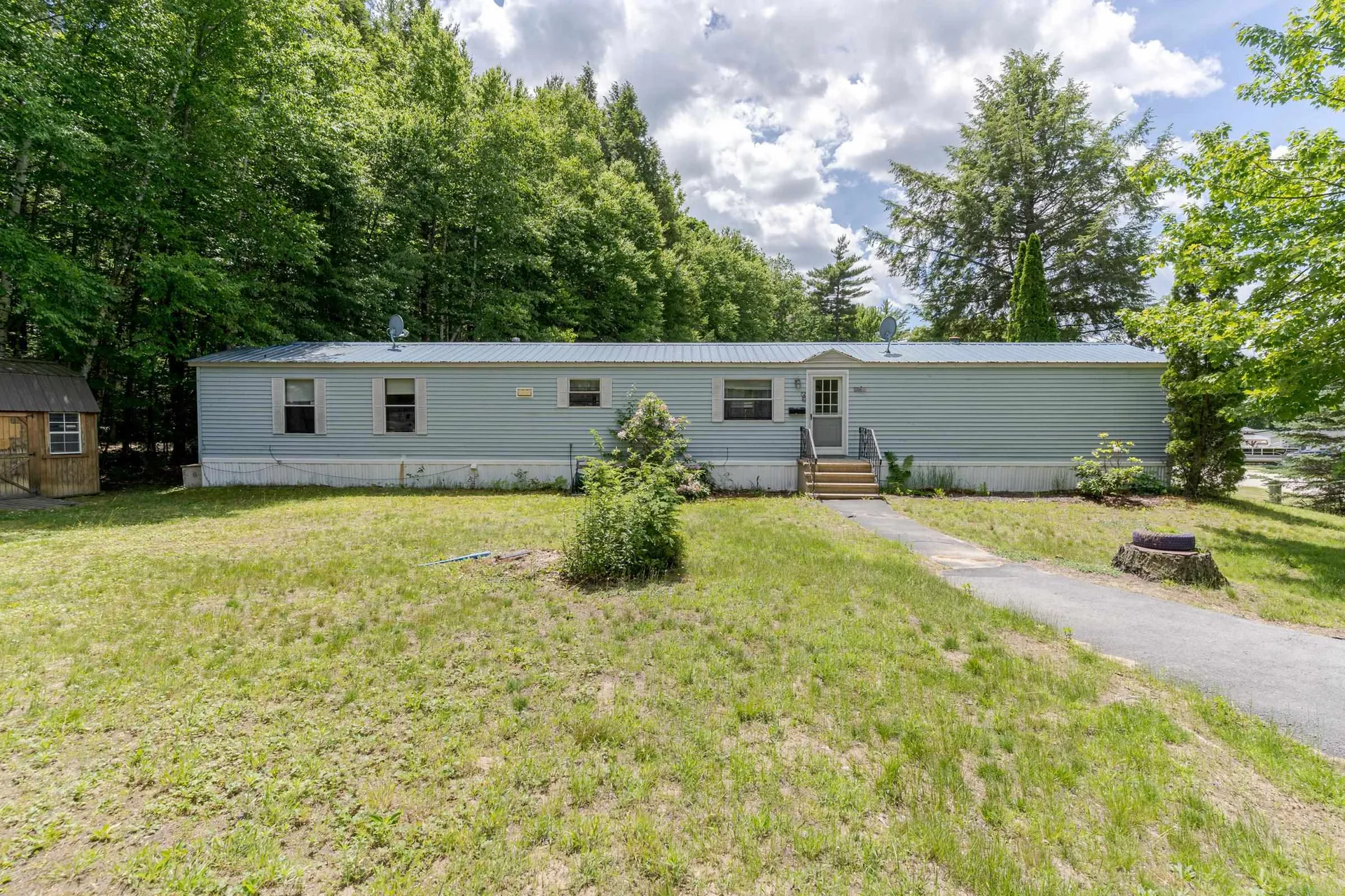 72 Royalcrest Park Rochester NH 03867