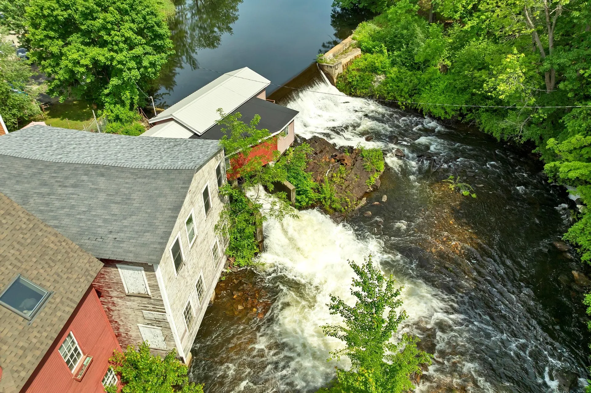 22 Main Street Ashland NH 03217