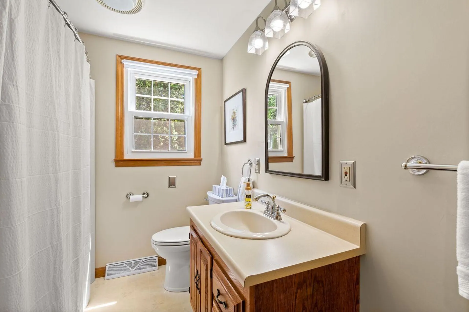 19 Yarmouth Drive Nashua NH 03062