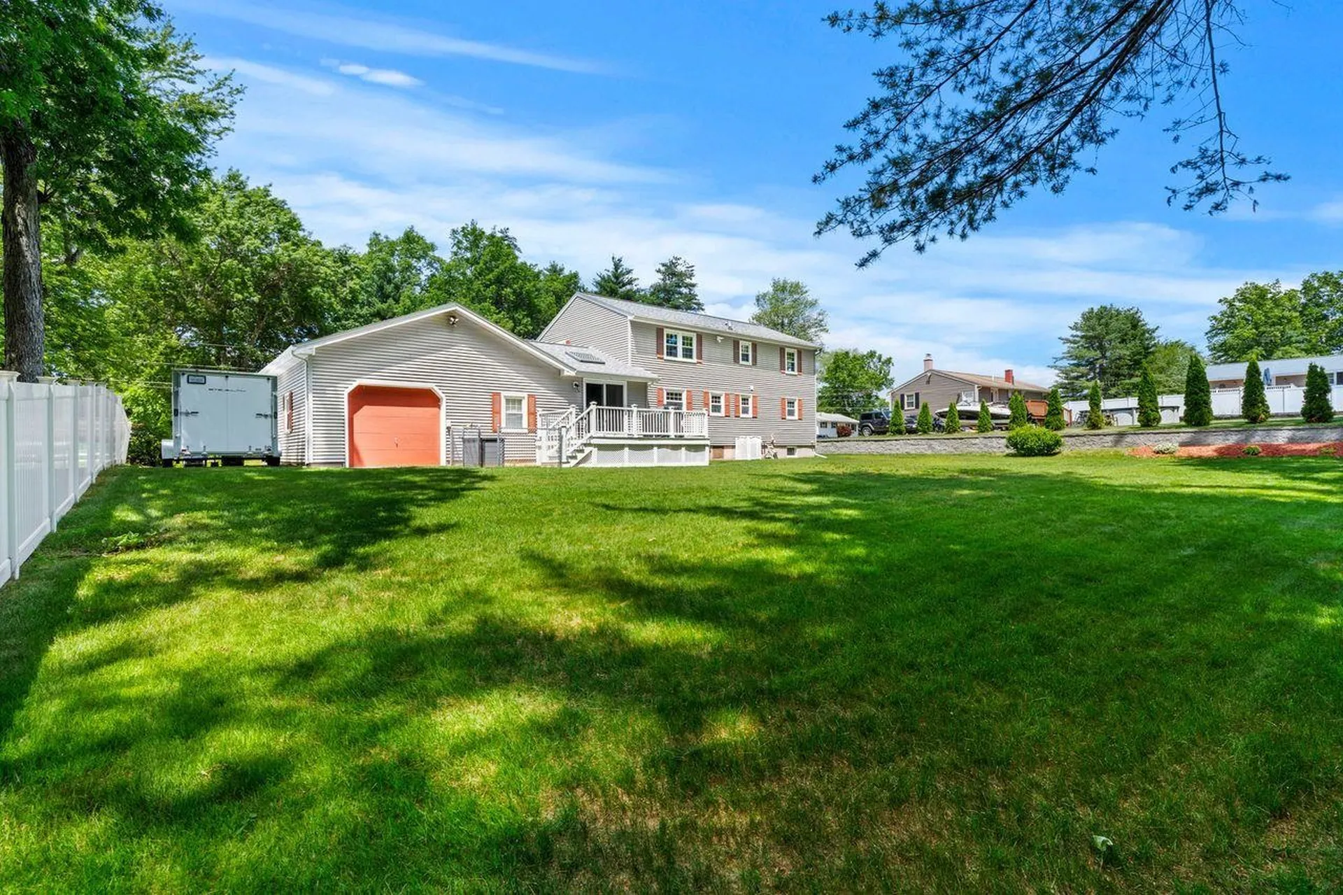 19 Yarmouth Drive Nashua NH 03062