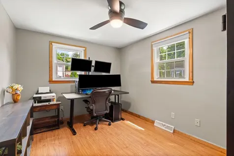 19 Yarmouth Drive Nashua NH 03062