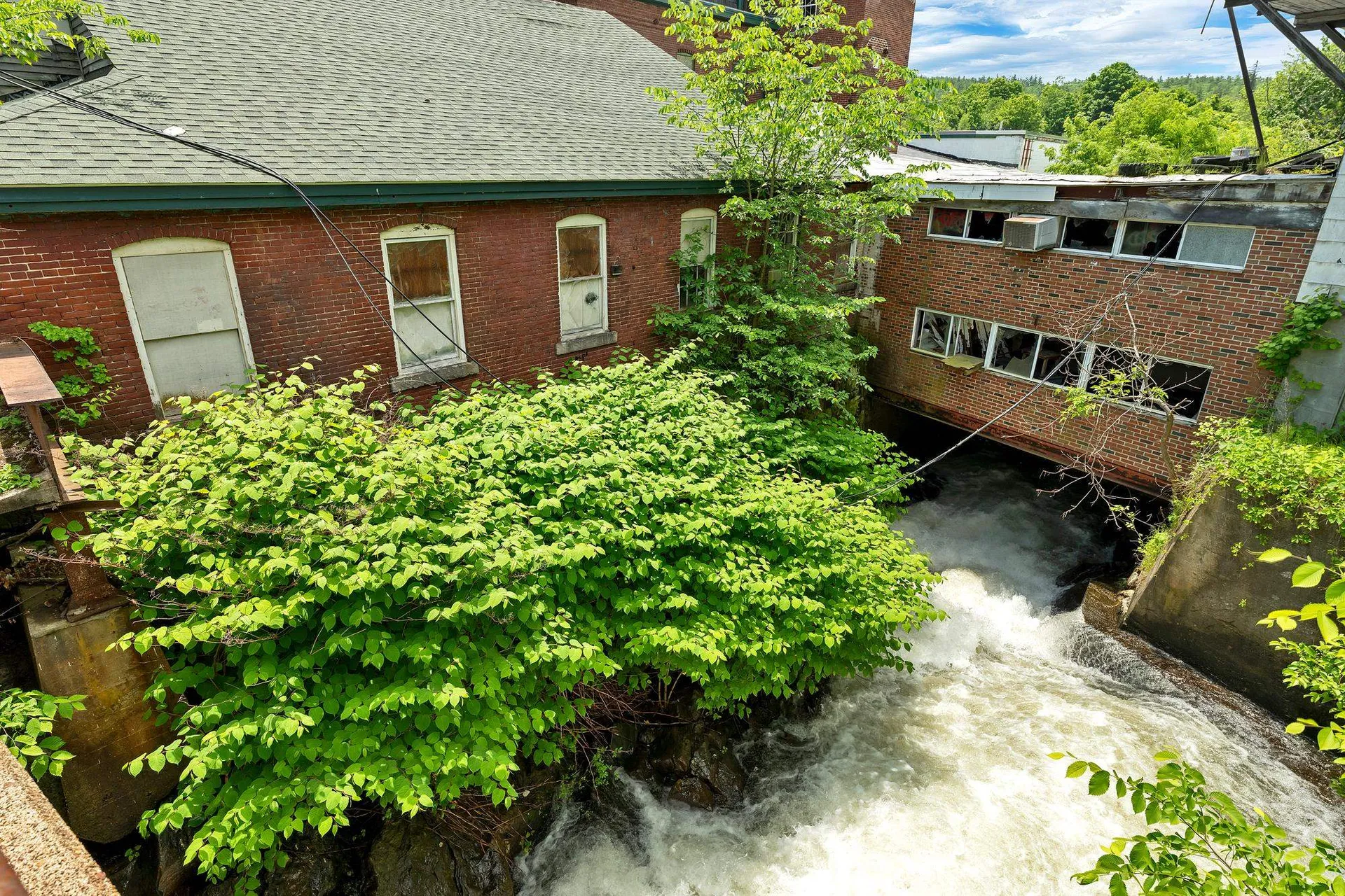 6 Mill Street Ashland NH 03217