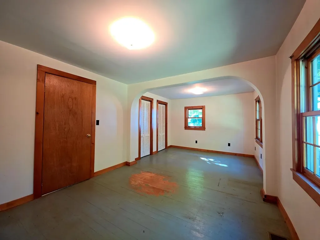585 North Road Franklin NH 03235