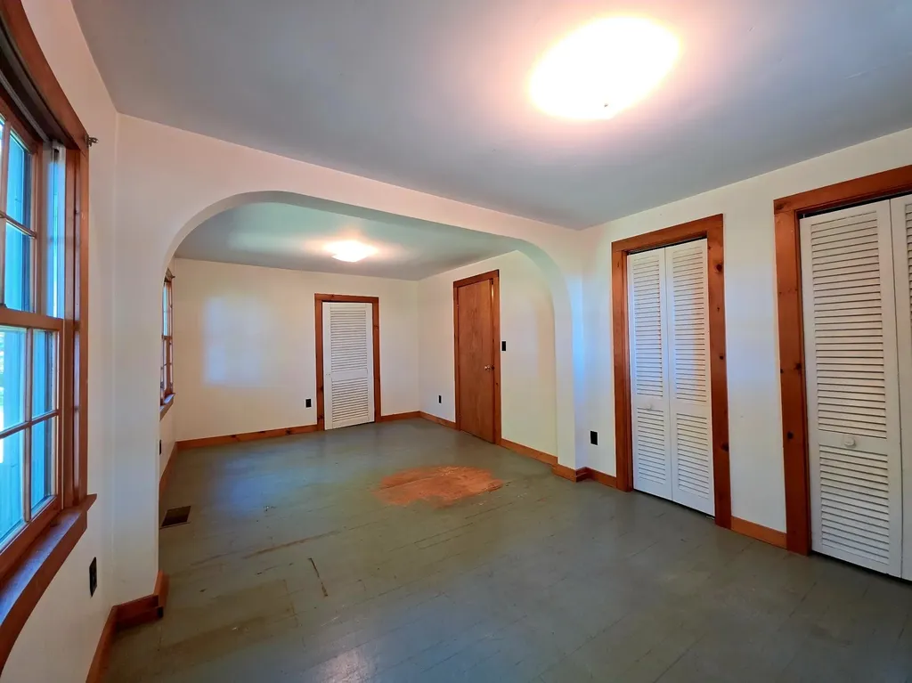 585 North Road Franklin NH 03235