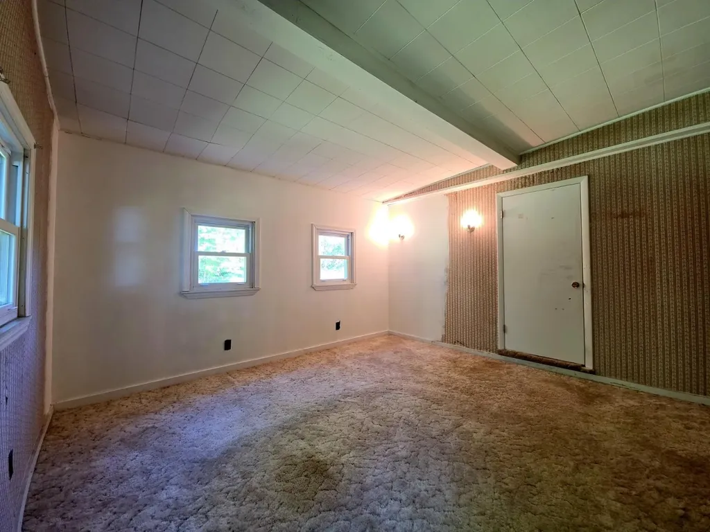 585 North Road Franklin NH 03235