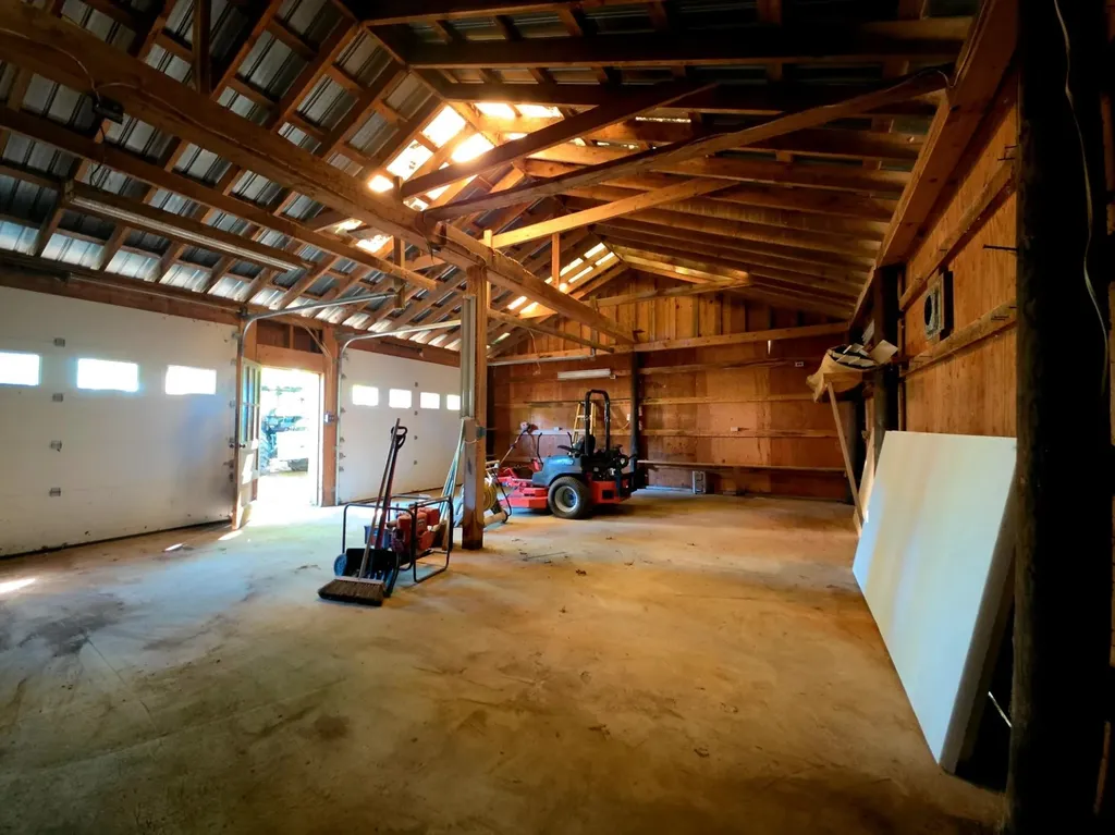 585 North Road Franklin NH 03235