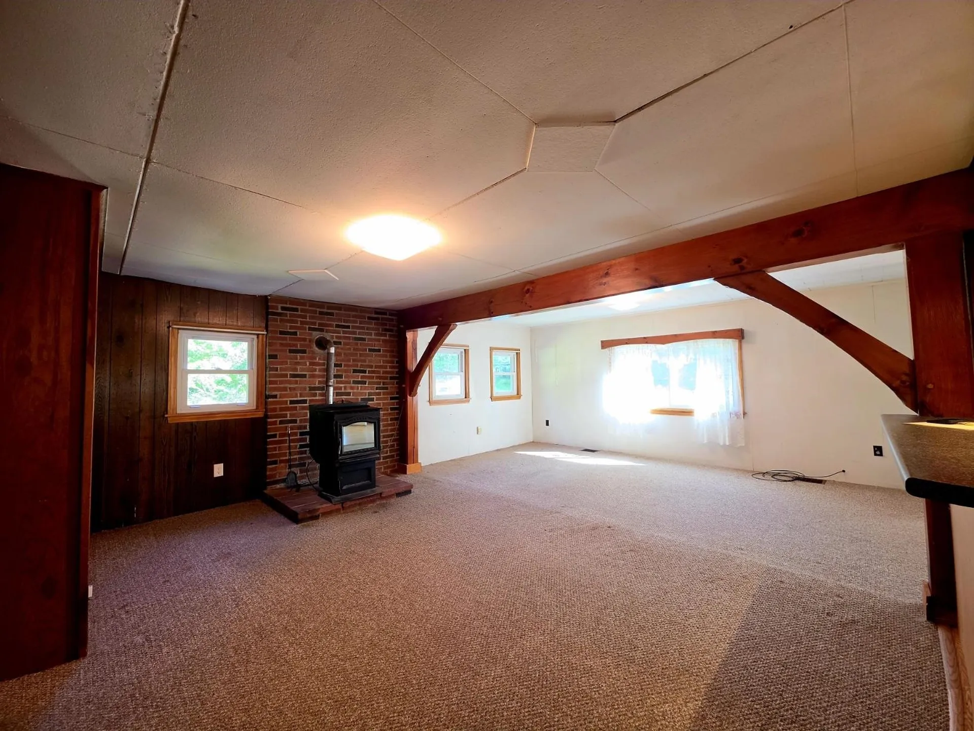 585 North Road Franklin NH 03235