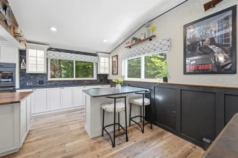 60 Stanley Brook Drive Salem NH 03079