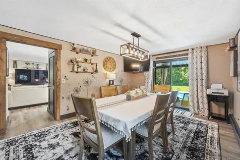 60 Stanley Brook Drive Salem NH 03079