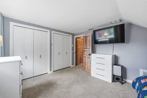 60 Stanley Brook Drive Salem NH 03079