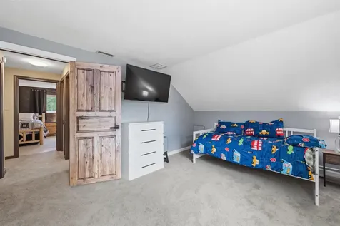 60 Stanley Brook Drive Salem NH 03079