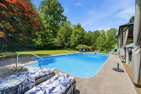 60 Stanley Brook Drive Salem NH 03079