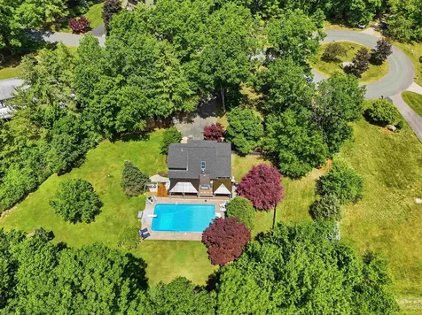 60 Stanley Brook Drive Salem NH 03079