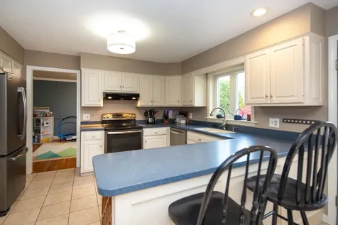 10 Rachel Drive Rutland City VT 05701