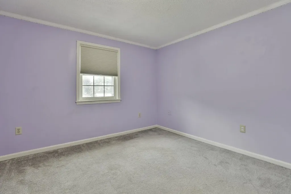4 Spindlewick Drive Nashua NH 03062