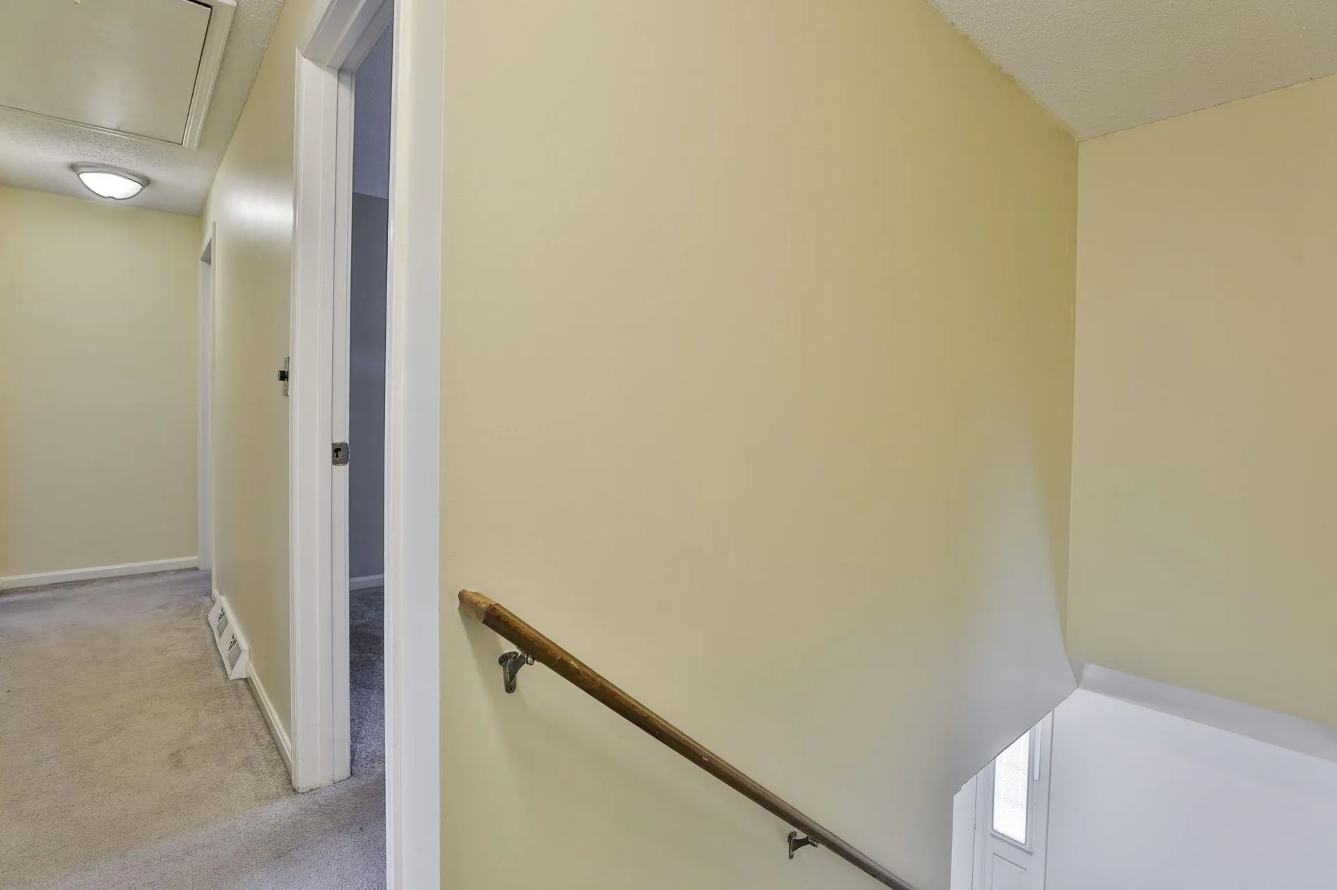 4 Spindlewick Drive Nashua NH 03062