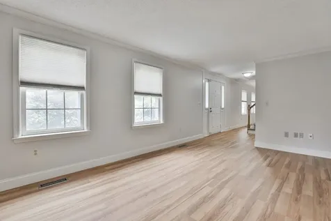 4 Spindlewick Drive Nashua NH 03062