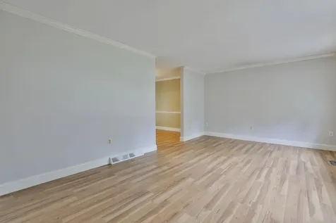 4 Spindlewick Drive Nashua NH 03062
