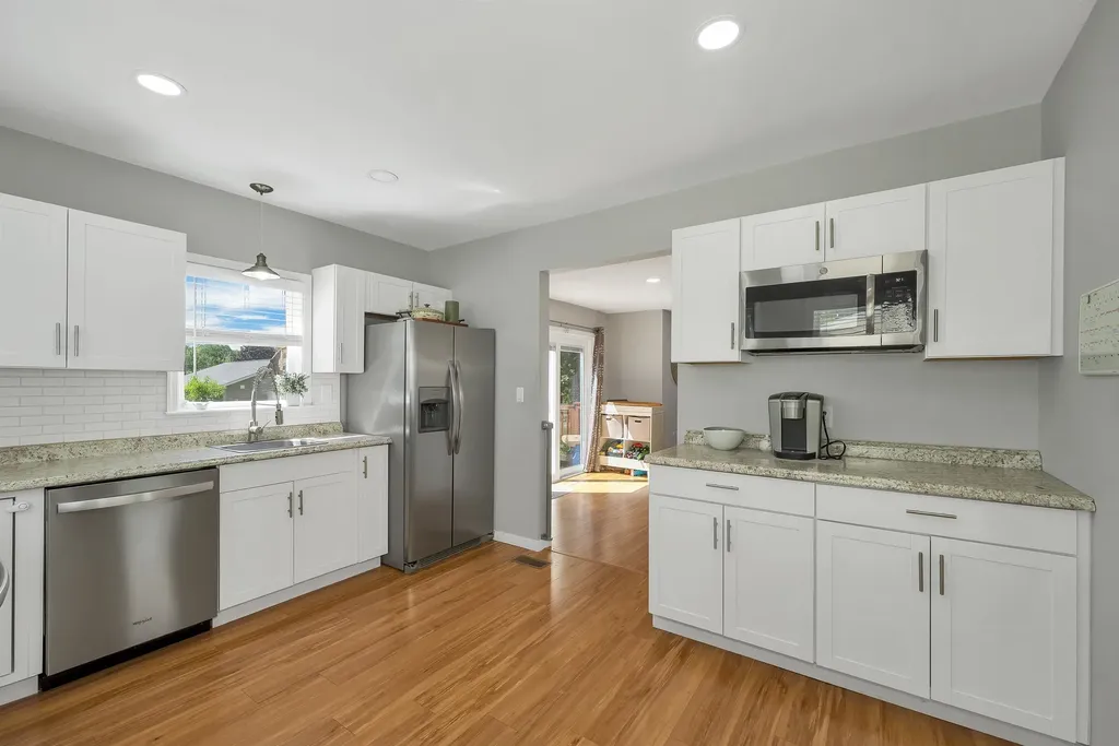 227 Pine Street Laconia NH 03246