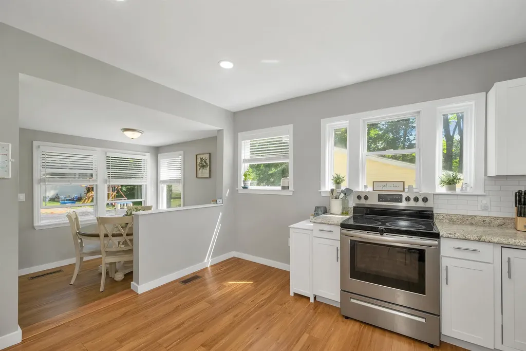 227 Pine Street Laconia NH 03246