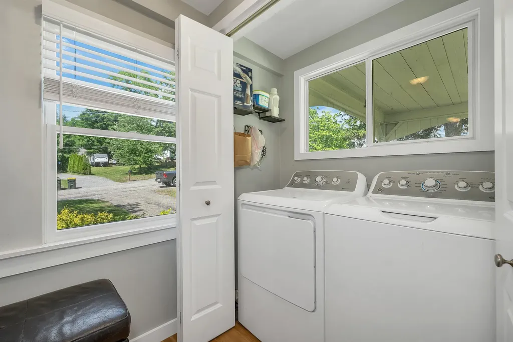 227 Pine Street Laconia NH 03246