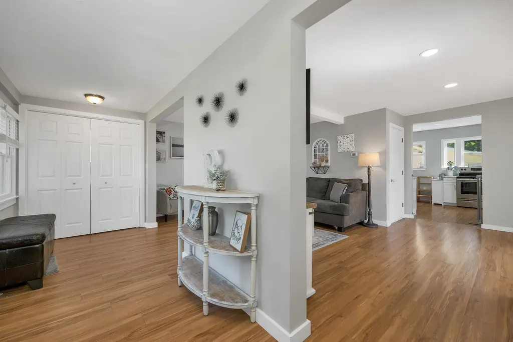 227 Pine Street Laconia NH 03246