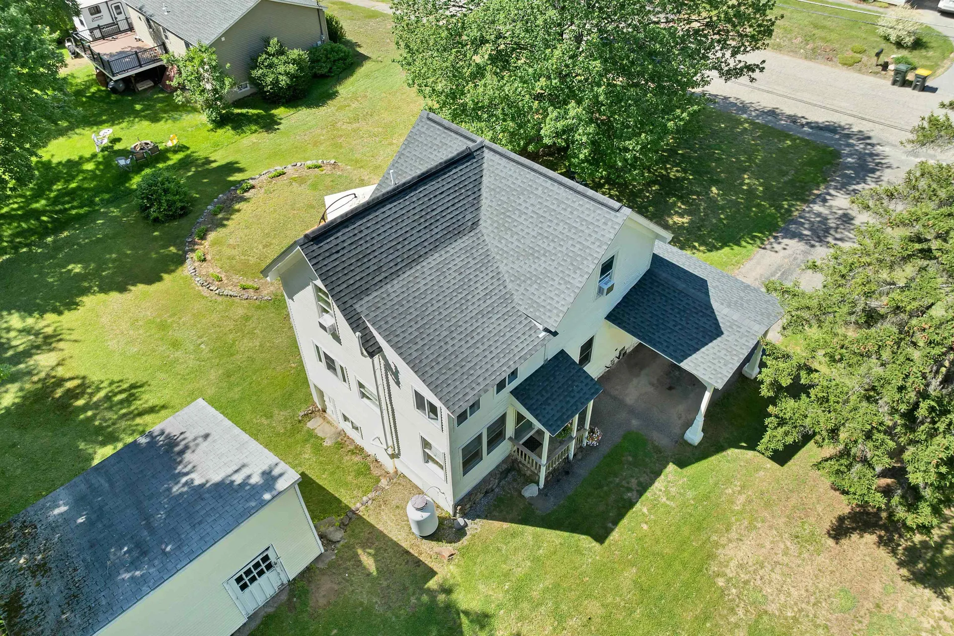 227 Pine Street Laconia NH 03246