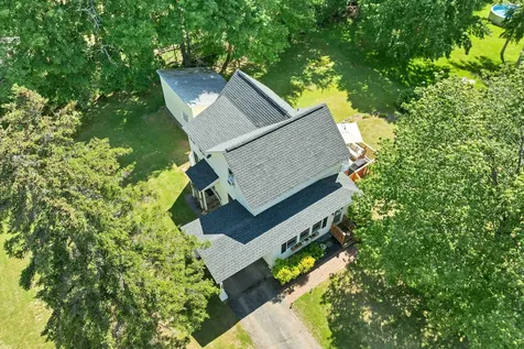 227 Pine Street Laconia NH 03246