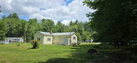 17 Mobile Coach Lane Mont Vernon NH 03057