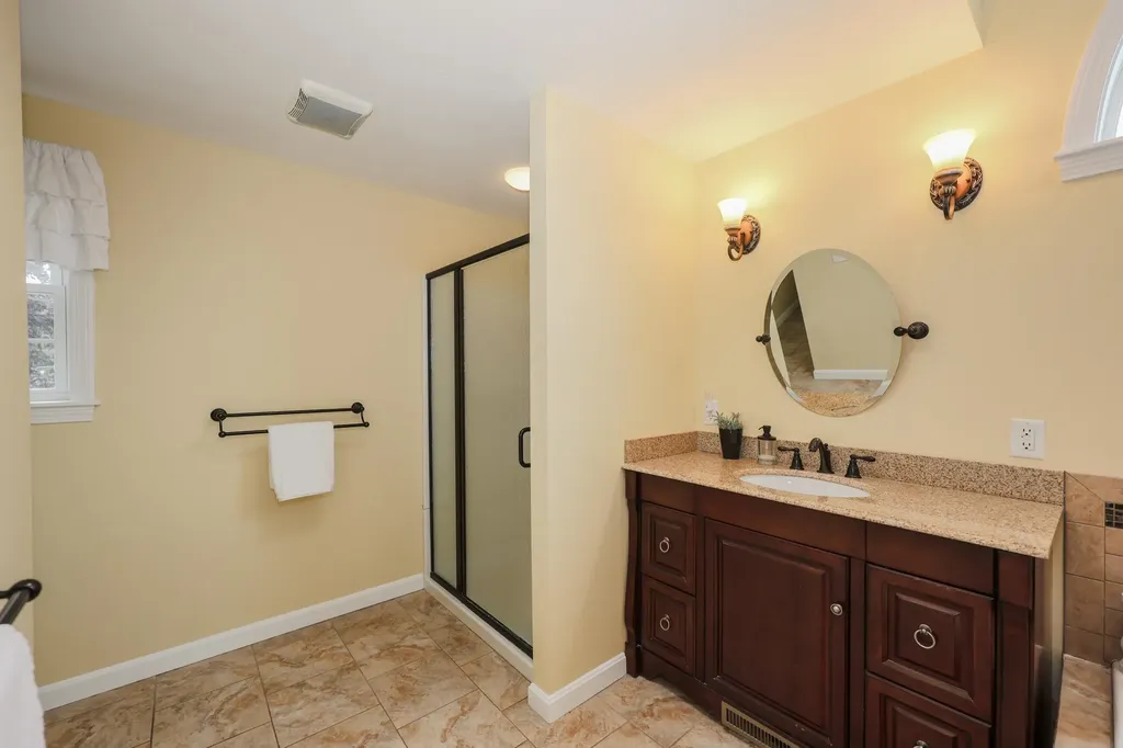 1 Valleyview Drive Merrimack NH 03054
