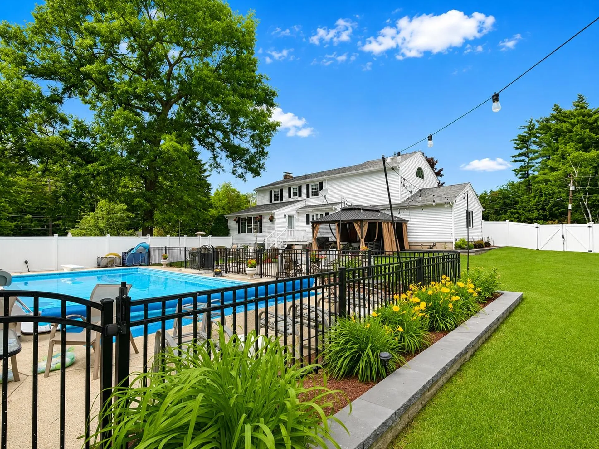 1 Valleyview Drive Merrimack NH 03054