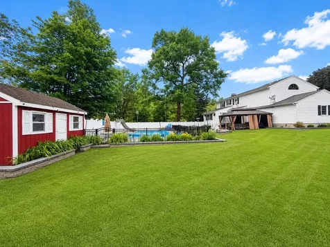 1 Valleyview Drive Merrimack NH 03054