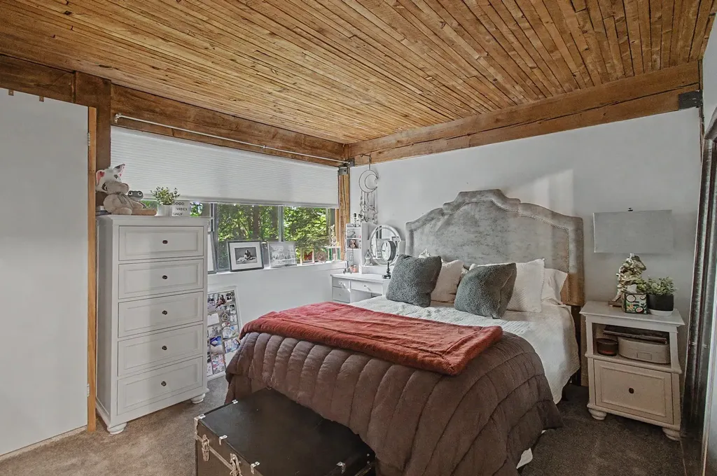 122 Redrock Drive Burlington VT 05401