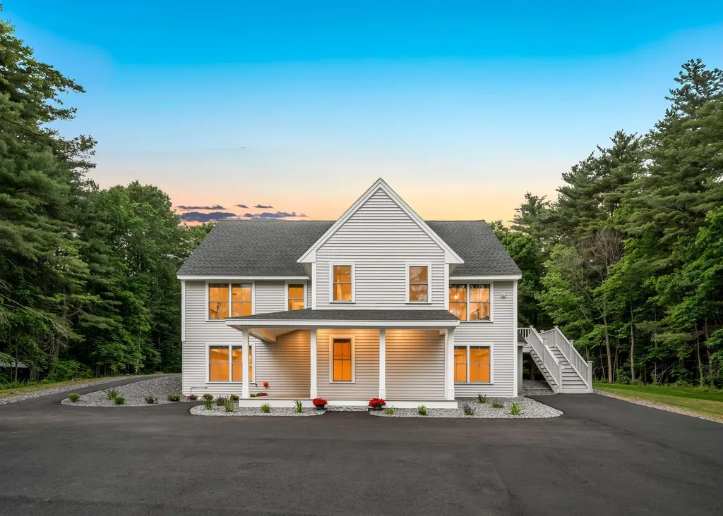 427 Middle Road Brentwood NH 03833