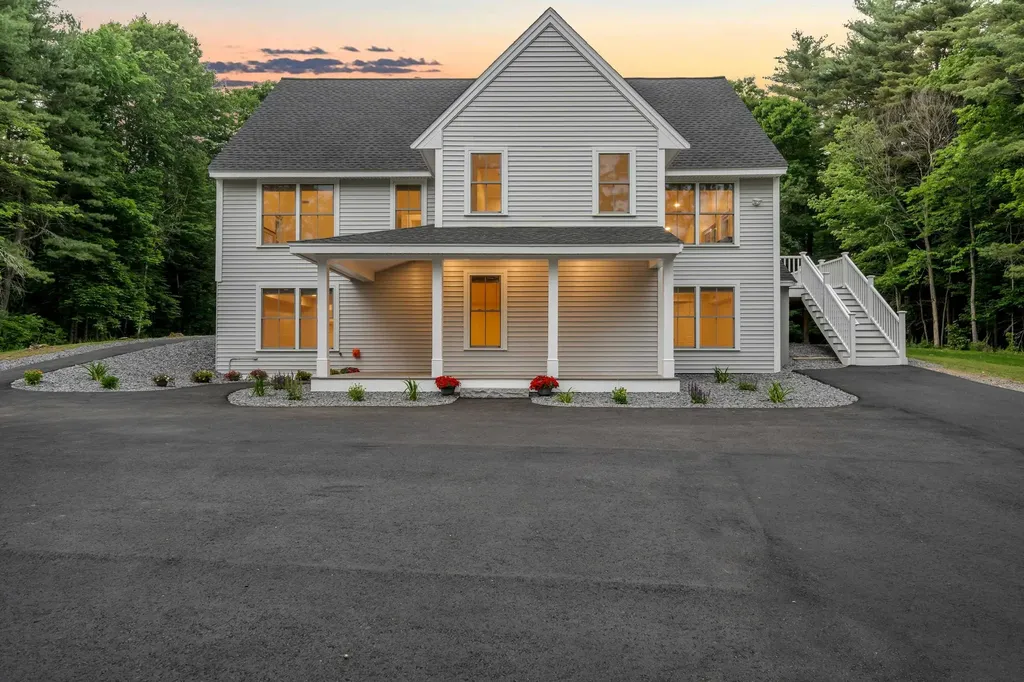 427 Middle Road Brentwood NH 03833
