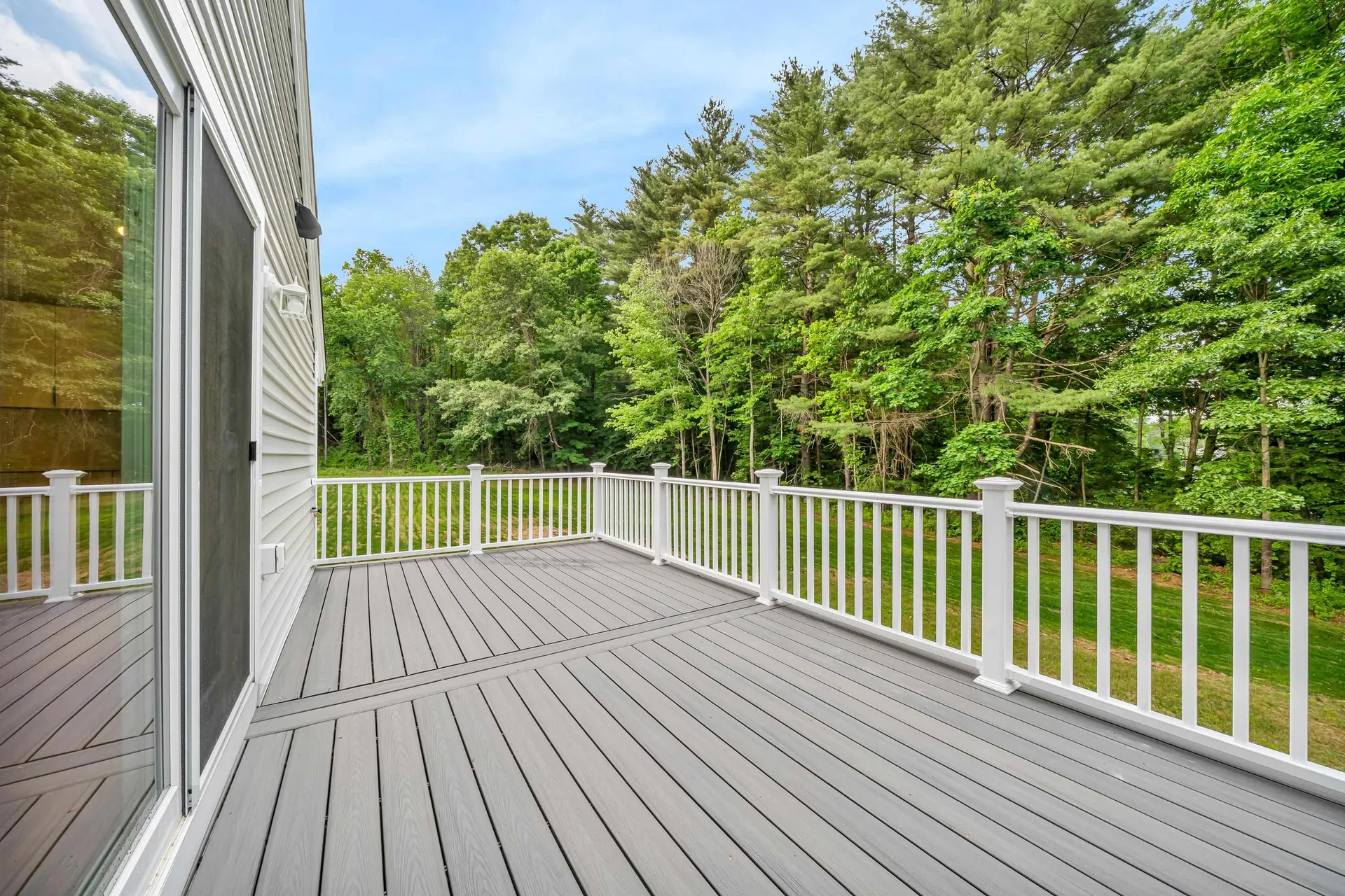 427 Middle Road Brentwood NH 03833