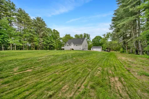 427 Middle Road Brentwood NH 03833