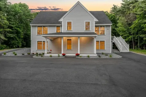 427 Middle Road Brentwood NH 03833