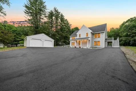 427 Middle Road Brentwood NH 03833