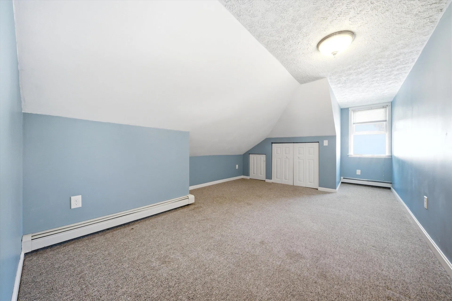 756 Montgomery Street Manchester NH 03102
