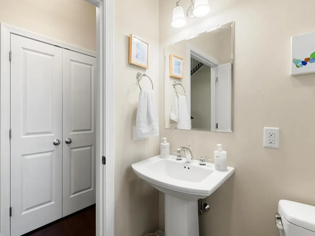 144 Aspen Circle Shelburne VT 05482