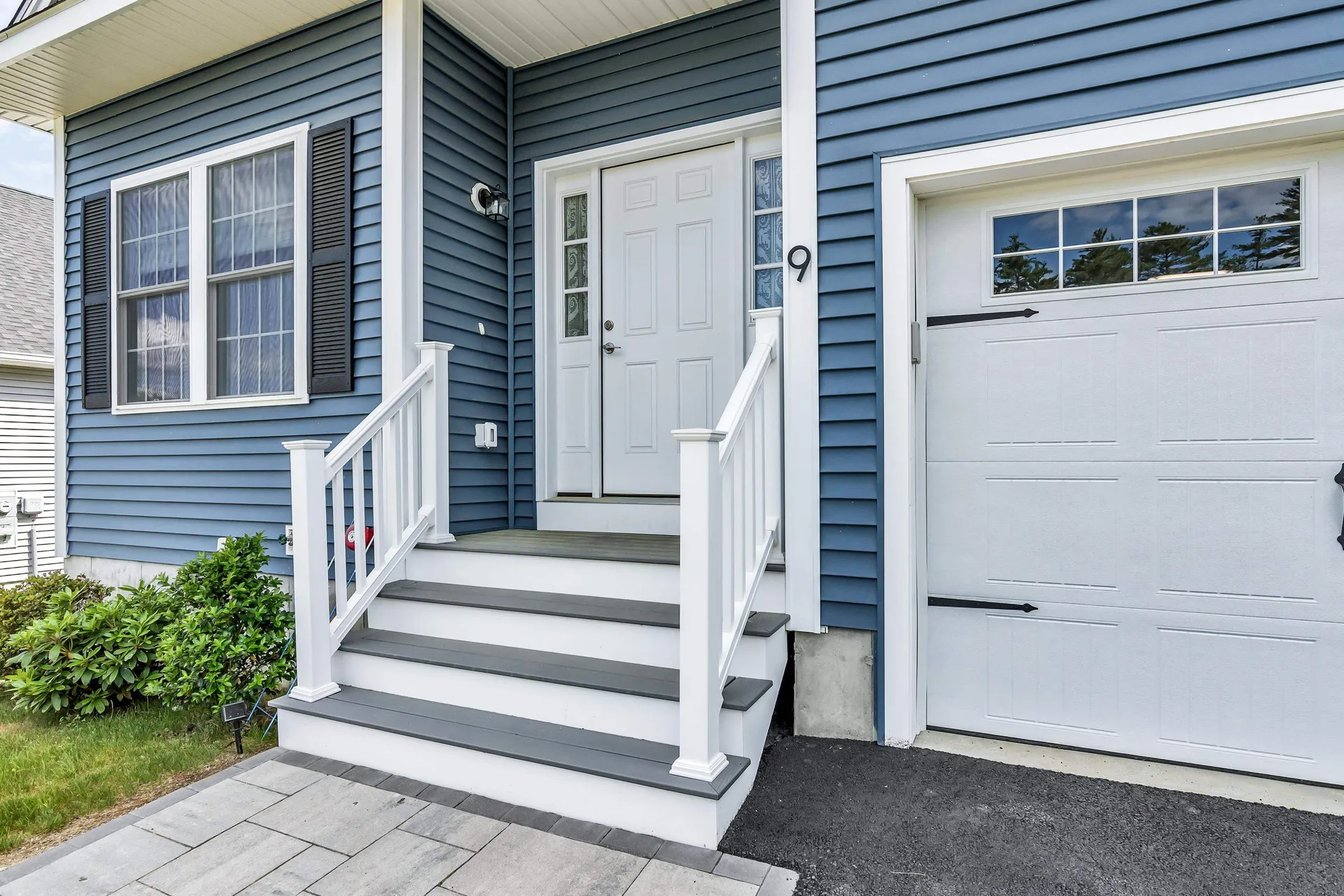 9 Venus Way Pelham NH 03076