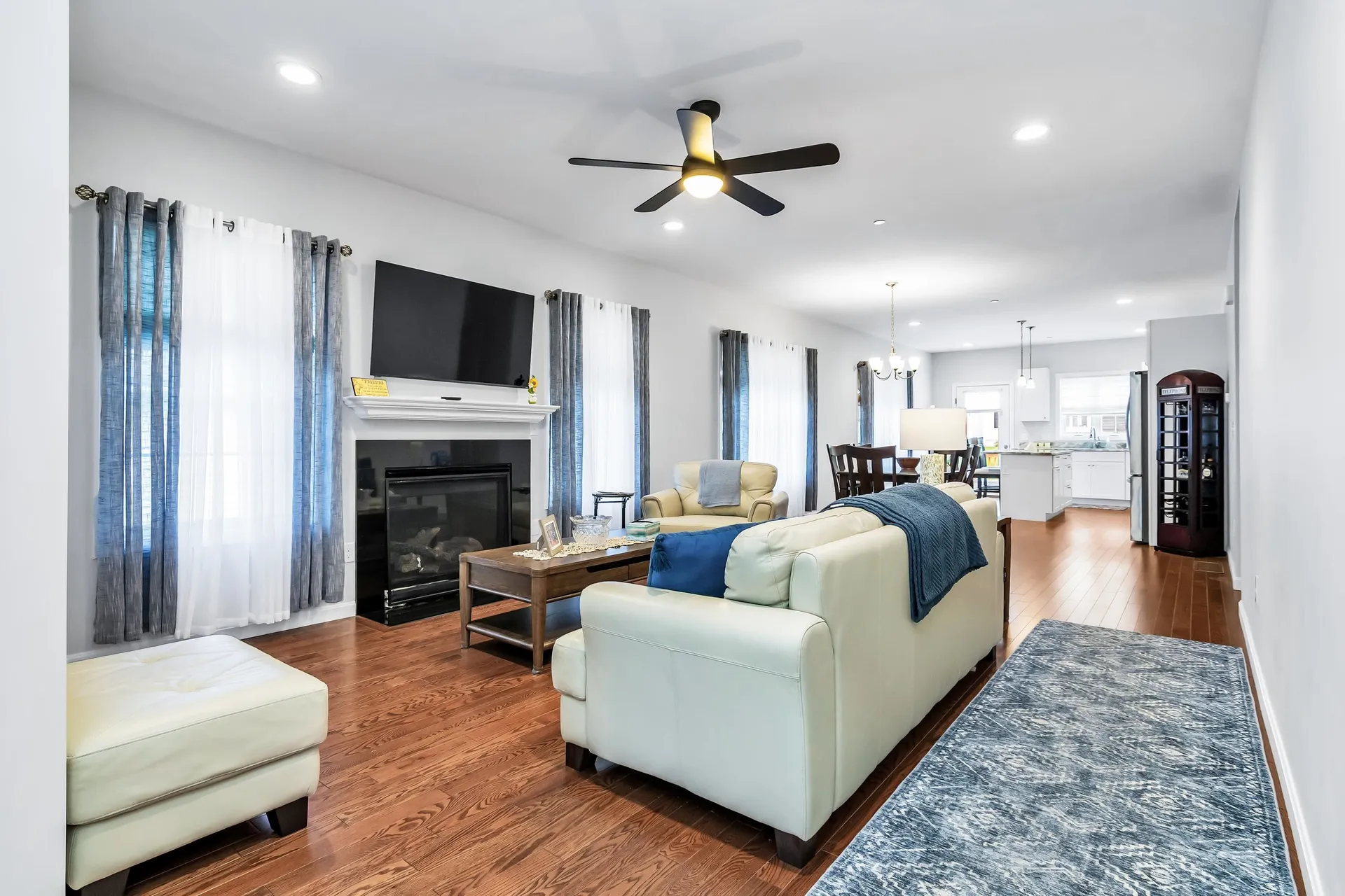 9 Venus Way Pelham NH 03076
