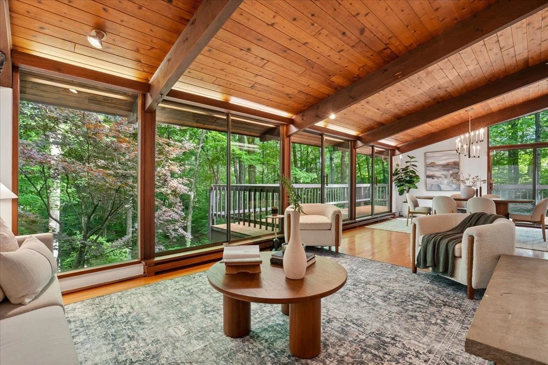 34 Van Dyke Road Hollis NH 03049