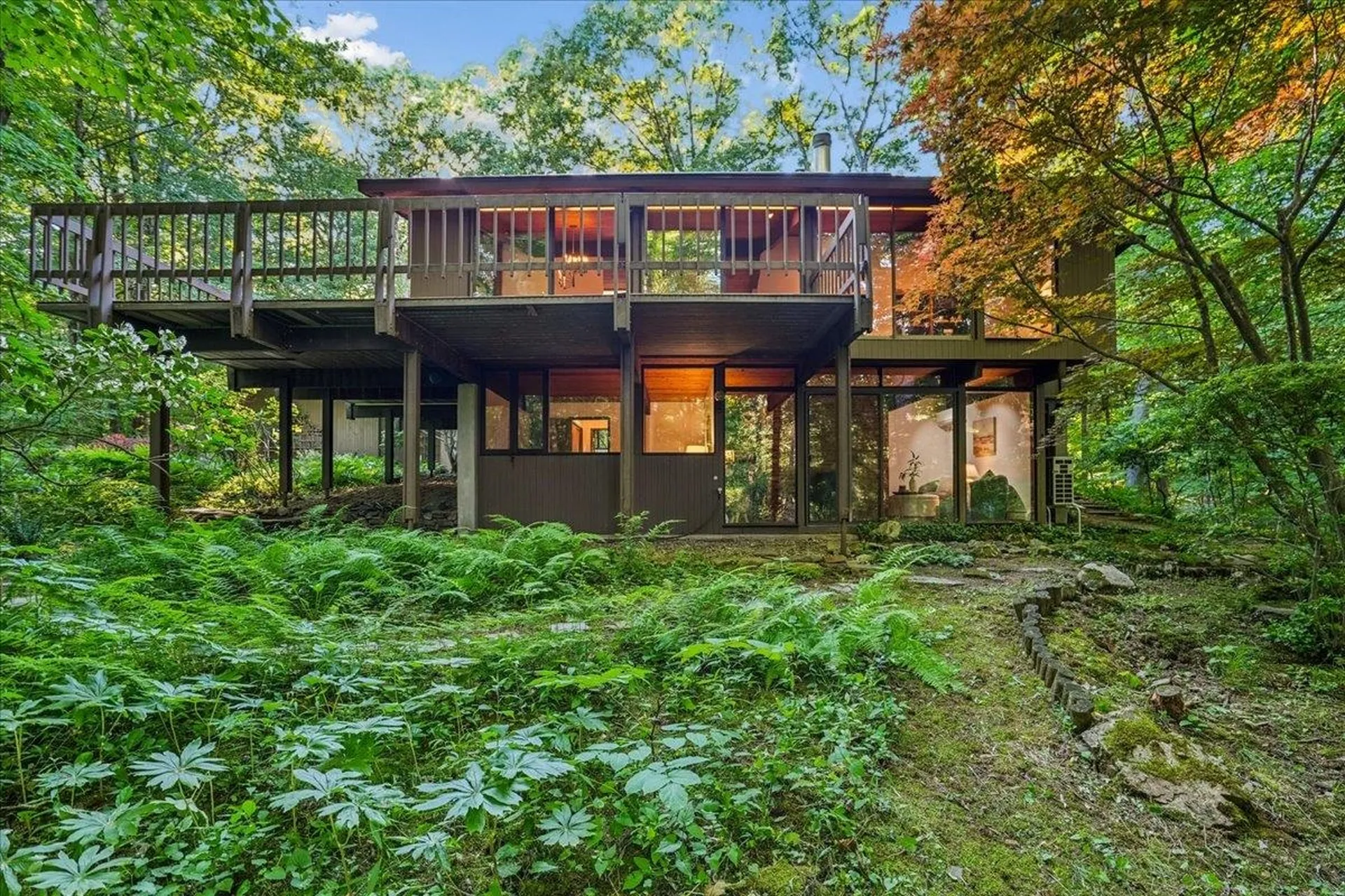 34 Van Dyke Road Hollis NH 03049
