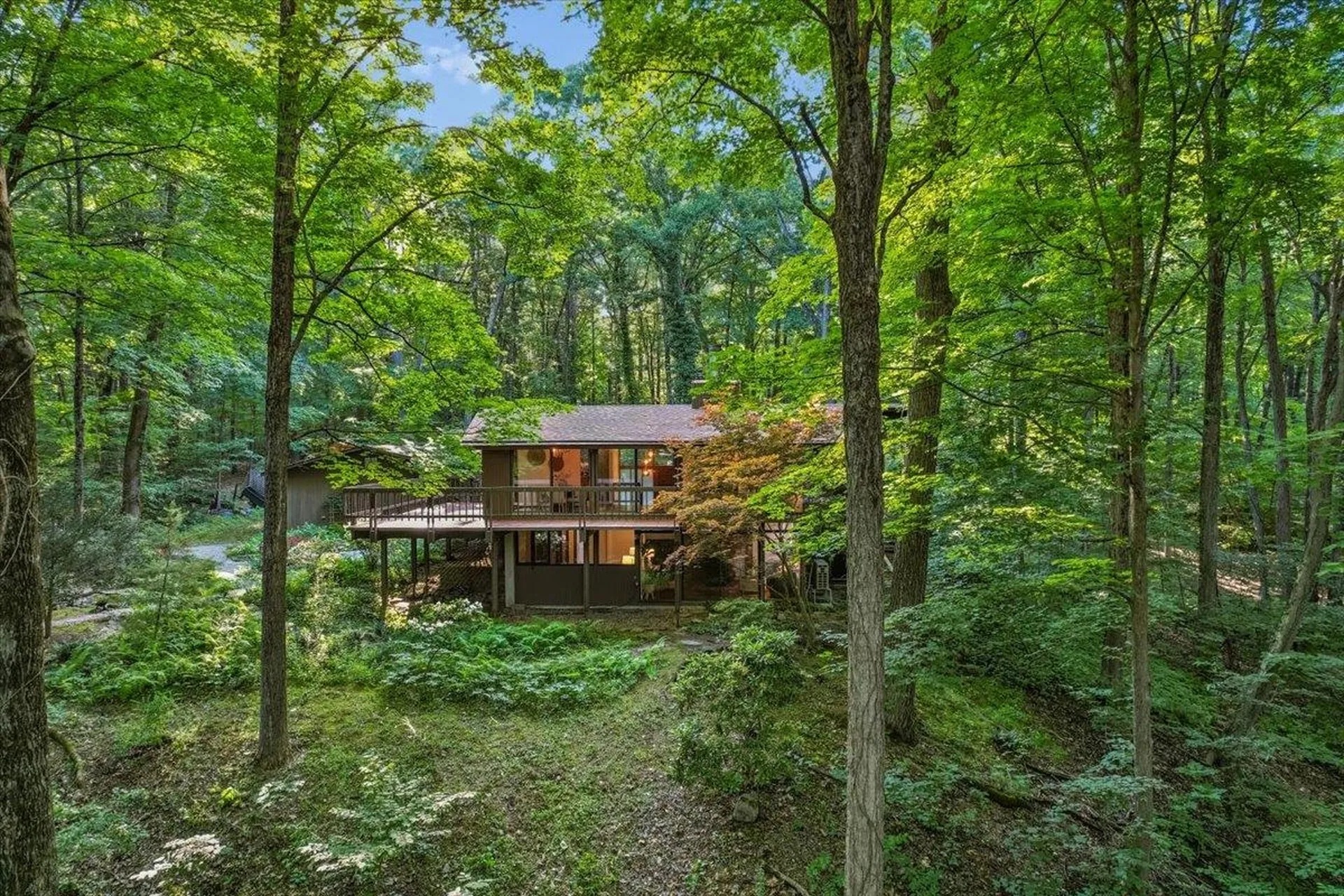 34 Van Dyke Road Hollis NH 03049