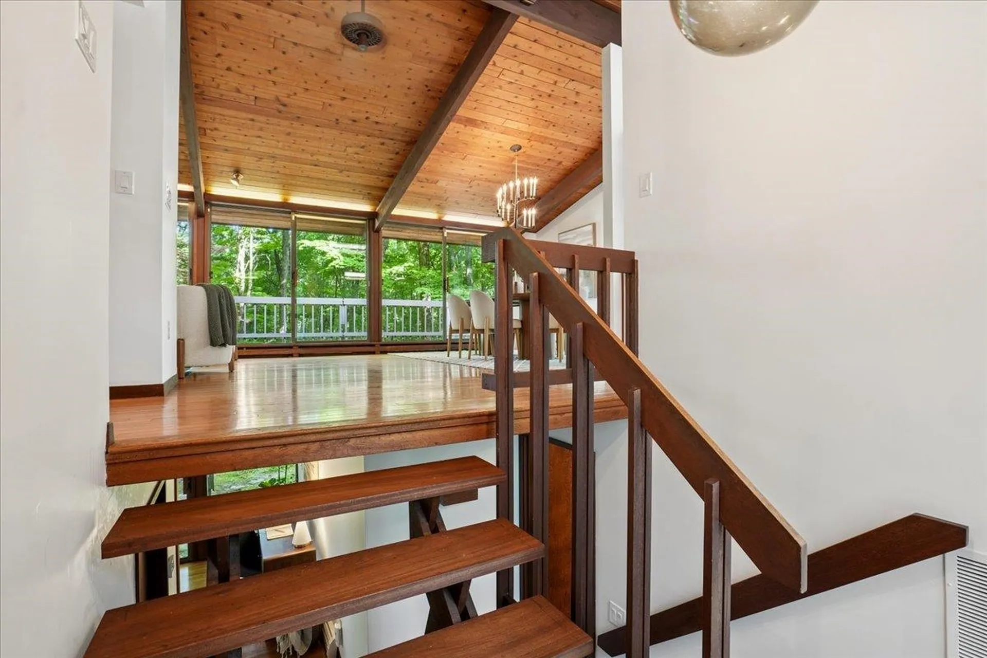 34 Van Dyke Road Hollis NH 03049